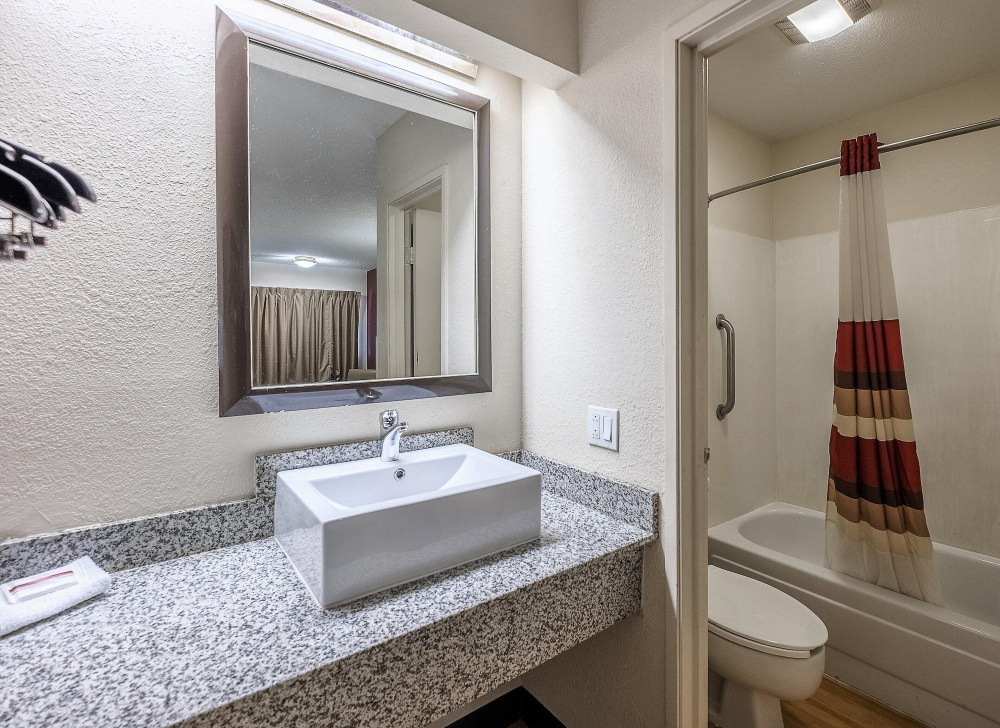Red Roof Inn Columbus East- Reynoldsburg Brice Eksteriør bilde